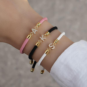 2024 nuevas pulseras con letras iniciales de circón pavimentado para <span class=keywords><strong>mujer</strong></span>, pulsera con abalorio de cuerda ajustable colorida para <span class=keywords><strong>mujer</strong></span>, regalo de joyería - Product Image 2