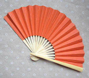 Ventilador de <span class=keywords><strong>mano</strong></span> plegable de bambú ecológico pintado con diseño de libélula para fiesta de <span class=keywords><strong>a</strong></span>ño nuevo o promoción comercial - Product Image 1