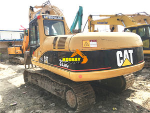 Excavadora CAT320B/C/D Usada de Alta Calidad a Bajo Precio, Motor de Segunda Mano de 110KW, Cucharón de 3m, Peso Operativo de 20 Toneladas - Product Image 6