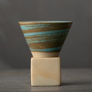 แก้วกาแฟอาหรับลายกากบาทสุดสร้างสรรค์ถ้วยลาเต้ย้อนยุคพร้อมกรวยถ้วยชาและจานรองเครื่องปั้นดินเผาหยาบแบบญี่ปุ่น - Product Image 1