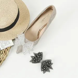 Moda arco zapato flor <span class=keywords><strong>zapatos</strong></span> encabezado sandalias clínica diamante arco <span class=keywords><strong>zapatos</strong></span> decoración encanto apliques - Product Image 4