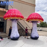 Grand champignon gonflable décoratif, champignons rouges gonflables sur mesure de grande taille pour décors événementiels