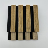 Panneau mural acoustique en placage de bois Finition naturelle Design de luxe pour salle de réunion et villa