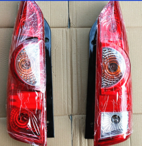 Conjunto de Luz Trasera, Carcasa de Luz de Freno para BAIC Weiwang <span class=keywords><strong>306</strong></span> 307 - Product Image 2