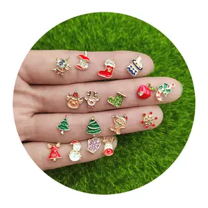 Diverse Emaille Kerstbedels Flatback Cartoon Legering Kralen Ambacht Voor Diy Plakboek Nagels Kunst Etui Decoraties