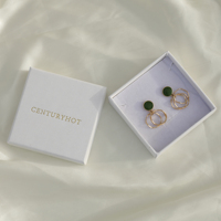 Boîte à bijoux en velours de luxe pour collier, bague, avec logo personnalisé, emballage cadeau en papier, boîte à boucles d'oreilles