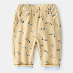Ropa de algodón con estampado de coches para niños, pantalones cortos para niños y pantalones cortos de lluvia, venta al por mayor para el mercado de ropa. - Product Image 3