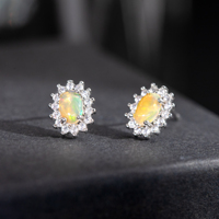 Boucles d'oreilles clous ovales en zircon pavé pour femme, en argent 925, avec opale naturelle éthiopienne, vente en gros