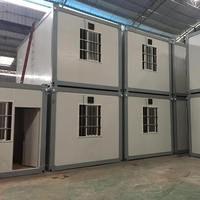 Maison préfabriquée en acier moderne à vendre, avec abri pour voiture