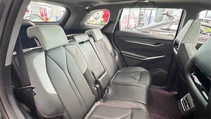 Changan CS75 Plus 4a Generazione SUV 1.5T Turbo LHD <span class=keywords><strong>Auto</strong></span> in Vendita Prezzi all'Ingrosso per Importatori di <span class=keywords><strong>Auto</strong></span> in Tutto il Mondo Nero Chiaro - Product Image 5