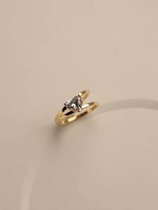 Anillo de Diamante Cultivado en Laboratorio Personalizado, Certificado por IGI, Corte Excelente en Oro Sólido de 14K o 18K, Joyería para Boda, Compromiso o Aniversario - Product Image 3