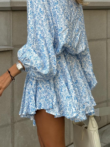 Nuovo Abito Corto Stampato Floreale Blu e Bianco Primavera Estate 2026, da Donna, con Maniche a Lanterna e Vita Alta - Product Image 5