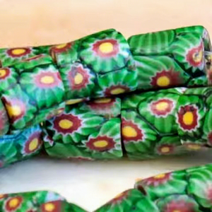 Cuentas de Vidrio Millefiori Hechas a Mano, Tamaños Surtidos, Caja de Color Personalizada, Empaque para Diseñadores de Joyería Africana, Reventa - Product Image 1