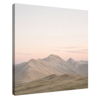 Décoration murale encadrée : Toile Paysage Montagne au Lever du Soleil Beige Avoine – Tailles personnalisées 12, 16, 20, 24 pouces