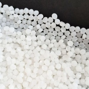 Résine de HDPE pour les systèmes de tuyau élevés de rigidité et les pièces en plastique structurelles - Product Image 4