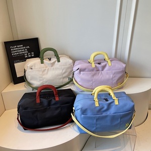 Sac de sport pliable en nylon léger grande capacité avec compartiment sec/humide zippé, bandoulière simple et sangle de bagage pour - Product Image 5