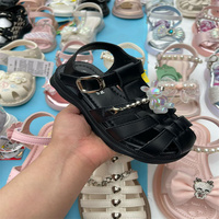 Nouvelles sandales de princesse pour filles, semelle souple, motif papillon, chaussures pour enfants, sandales pas chères, design varié, vente en gros