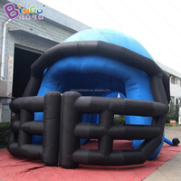 Bingo Factory propose des tunnels et des stands gonflables personnalisés pour événements sportifs.