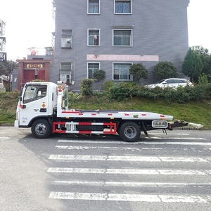 Camion de dépannage à plateau plat Foton 4X2 abordable pour le récupération de véhicules accidentés et les services de sauvetage routier - Product Image 2