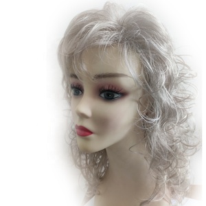 Fibra di alta qualità premium la più vicina alla <span class=keywords><strong>parrucca</strong></span> sintetica per <span class=keywords><strong>capelli</strong></span> in fibra di <span class=keywords><strong>capelli</strong></span> umani per donne bianche molto leggere - Product Image 2