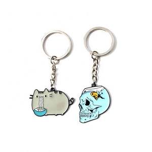 Llavero Metálico Promocional con Logotipo 2D, Letra en Aleación Plateada con Esmalte Suave, Letra del Alfabeto Liavero - Product Image 3