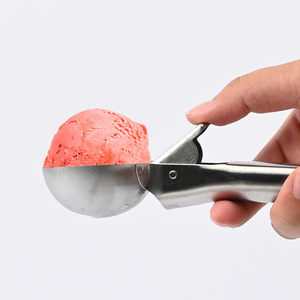 Cuchara para helado de acero inoxidable con mecanismo de fácil liberación para uso doméstico, juego de 2 piezas - Product Image 5