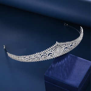 Corona <span class=keywords><strong>de</strong></span> Plata <span class=keywords><strong>de</strong></span> Lujo para <span class=keywords><strong>Novia</strong></span>, Tiara Real Gótica para Concurso, Corona Intrincada con Pedrería, Tocado Impresionante para Mujer - Product Image 3