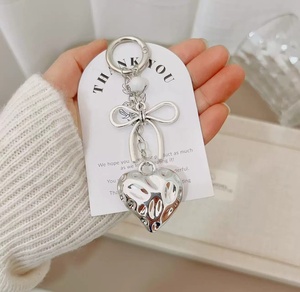 Fashion Girls Car Key Decoration <b>Silver</b> Plated Heart Bowknot Charm Keychain Acrylic <b>Balloon</b> Dog Keychain for Women Handbags - Product Image 6