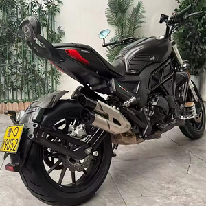 Bicicleta de calle <span class=keywords><strong>Benelli</strong></span> <span class=keywords><strong>502C</strong></span> de segunda mano de alta calidad, frenos de disco delanteros y traseros de primera línea y sistema de frenos antibloqueo ABS. - Product Image 5