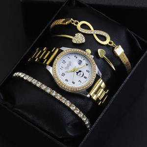 <span class=keywords><strong>Montre</strong></span>-<span class=keywords><strong>bracelet</strong></span> à quartz pour femme, nouveau modèle, cadran chronographe à motif <span class=keywords><strong>lotus</strong></span>, <span class=keywords><strong>bracelet</strong></span> en alliage carré, style professionnel et élégant - Product Image 1
