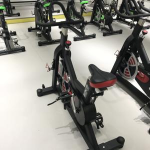 <span class=keywords><strong>Bicicleta</strong></span> de <span class=keywords><strong>spinning</strong></span> para cardio interior profesional <span class=keywords><strong>con</strong></span> <span class=keywords><strong>pantalla</strong></span> gimnasio comercial <span class=keywords><strong>bicicleta</strong></span> de cardio magnética <span class=keywords><strong>con</strong></span> calidad asegurada - Product Image 2