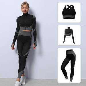 Conjuntos Deportivos de 3 Piezas <span class=keywords><strong>para</strong></span> Mujer al por Mayor: Leggings de Cintura Alta, Top Corto y Camiseta de Manga Larga <span class=keywords><strong>para</strong></span> <span class=keywords><strong>Gimnasio</strong></span> - Product Image 5