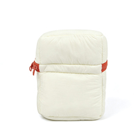 Sac de rangement pour couches matelassé, imperméable et portable avec fermeture éclair, personnalisable avec logo OEM, petite pochette fonctionnelle pour les voyages quotidiens de bébé