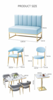 Meubles de restaurant modernes en promotion : banquette en métal doré, table à manger en bois, chaise en fer pour hôtel et salon