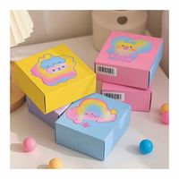 Boîtes de vêtements en carton ondulé à bas prix faisant la machine boîtes d'emballage avec logo personnalisé