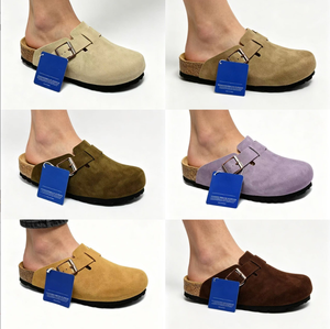 <span class=keywords><strong>Ciabatte</strong></span> di Lusso in Vera Pelle Scamosciata di Alta Qualità, Design Unisex, Leggere e Comode, Modello Slip-on per <span class=keywords><strong>Donna</strong></span> - Product Image 3