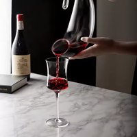 Bouteille en verre de vin de décanteur de forme irrégulière transparente caractéristique unique pour le prix d'usine de vin rouge de whisky