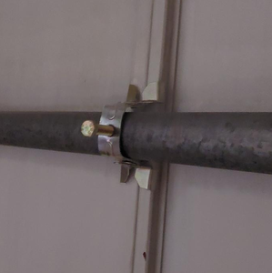 Pince de fixation robuste en métal pour clôture temporaire, pour la connexion des panneaux de construction - Product Image 3