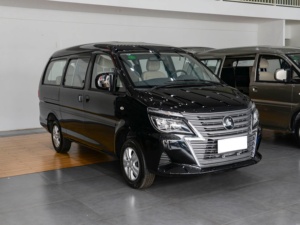 China Dongfeng Forthing Lingzhi 2025 M5 1.5T MPV de 4 Puertas y 7 Asientos con Distancia Entre Ejes Larga y <span class=keywords><strong>Precio</strong></span> de Fábrica - Product Image 3