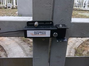 กุญแจล็อคประตูสวิงแม่เหล็กไฟฟ้าแบบไม่ใช้กุญแจสำหรับรั้วบ้าน - Product Image 2