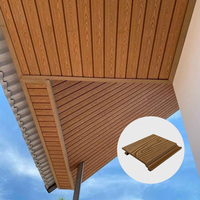 Panneaux de revêtement mural extérieur 3D flexibles, grands panneaux muraux décoratifs en bois WPC pour la protection des murs extérieurs de la maison