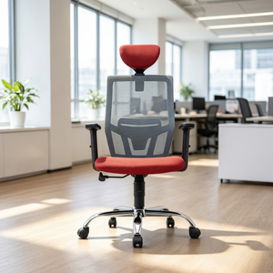 Chaise de bureau ergonomique moderne en maille, siège rouge, base chromée, accoudoirs fixes, appui-tête intégré, pivotante, mobilier commercial, manuelle - Product Image 1