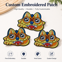 Patch brodé OEM personnalisé en forme de créature de dessin animé colorée, applique brodée pour vestes, vêtements, sacs, chapeaux
