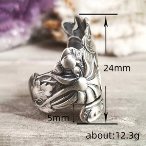 Anello Vintage Regolabile con Zircone a Forma di Giglio, Gioiello Floreale Anticato Testurizzato per Uso Quotidiano Femminile - Product Image 3