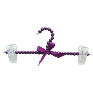 Vente en gros de vêtements en perles de luxe blanches pour bébé cintres pour pantalons avec pinces pour enfants cintres en plastique avec nœud en perles - Product Image 6