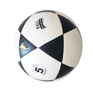Ragazzi di vendita di Calcio Palla Merce di Numero 5 in <span class=keywords><strong>Bianco</strong></span> <span class=keywords><strong>E</strong></span> <span class=keywords><strong>Nero</strong></span> di Calcio <span class=keywords><strong>Pallone</strong></span> da calcio In Pvc Laminato - Product Image 4