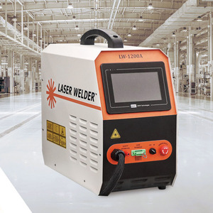 <span class=keywords><strong>Machine</strong></span> <span class=keywords><strong>à</strong></span> <span class=keywords><strong>souder</strong></span> <span class=keywords><strong>laser</strong></span> 4 en 1 portable sans fil refroidie par air industriel <span class=keywords><strong>à</strong></span> grande vitesse 1000w 1200w 1500w 2000w - Product Image 3
