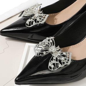 Clip décoratif pour chaussures, fermoir détachable pour femmes, convient aux talons hauts, sandales, chaussures plates, bottes, etc., il peut également être fixé. - Product Image 3