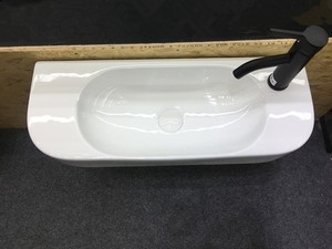 Lavabo suspendu au mur pour salle de bain blanc Lavabo mural <span class=keywords><strong>en</strong></span> porcelaine et <span class=keywords><strong>céramique</strong></span> à surface solide - Product Image 4