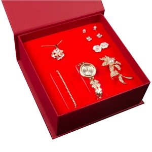 Ensemble cadeau transfrontalier pour femmes, bijoux en perles et fleurs dorées, montre, broche, collier, boucles d'oreilles, ensemble de bijoux fins - Product Image 4